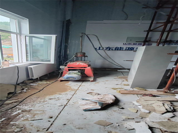 额济纳地基基础下沉墙体裂缝加固注浆顶升施工